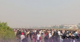 বিজয়ের দিনে উৎসবের আবহ: তেজগাঁও বিমানবন্দরে ‘এয়ার শো’ বিজয়ের দিনে উৎসবের আবহ: তেজগাঁও বিমানবন্দরে ‘এয়ার শো’